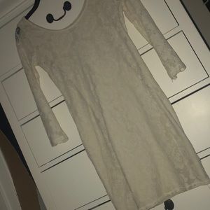 Hollister Cream Lace Long Sleeve Bodycon Dress